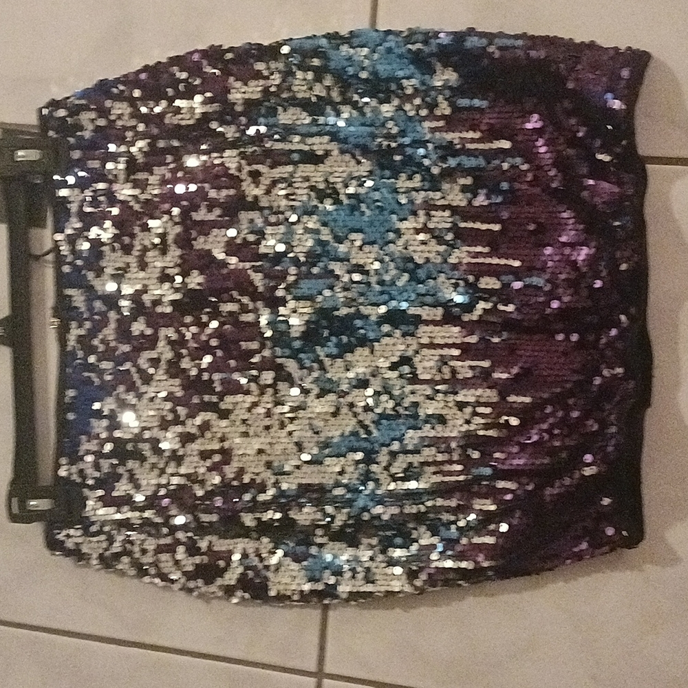 Blue B Sequin skirt size Med